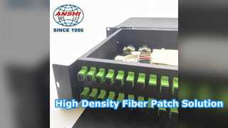 Efficiente soluzione di montaggio su rack per pannello patch in fibra a 48 porte